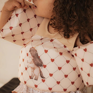 Жилет с нарукавниками Mrs. Ertha "Lovely Roots", танец сердец